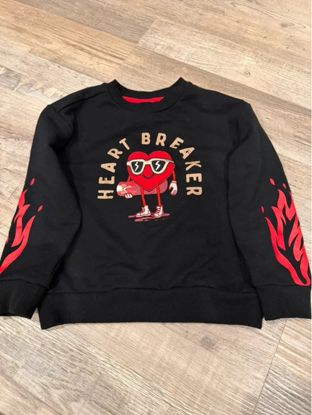 Wonder Nation black kids sweatshirt 'heart breaker' in size 3T   0006 SKU
